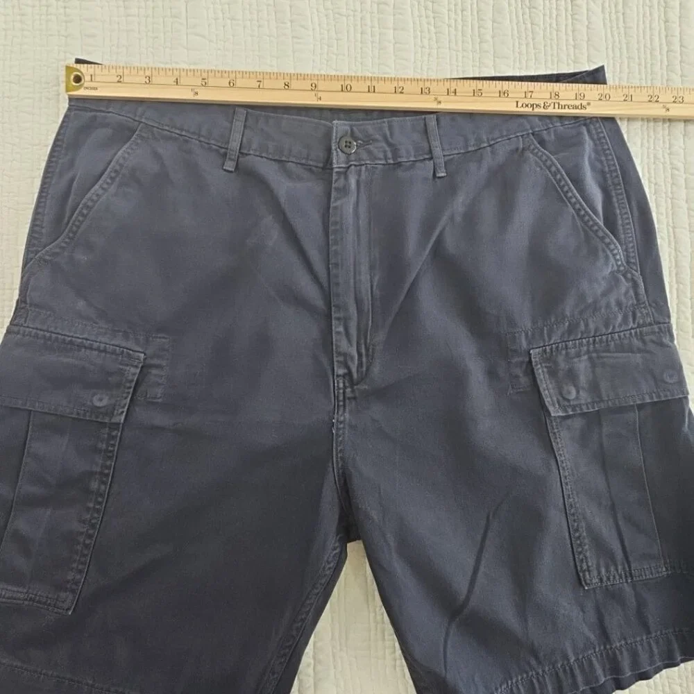 Levi's Carrier Cargo‎ Shorts Men's 40 Navy Blue 13